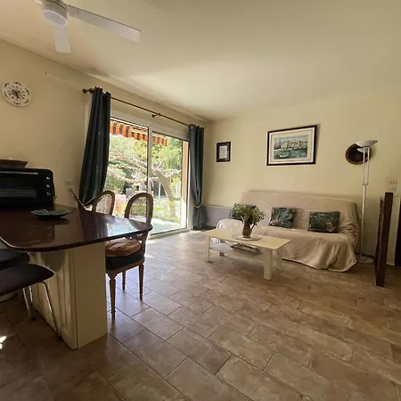 Apartmán Appartement 2 Pieces Avec Terrasse Et Jardin A St Clair - Fr-1-308-115