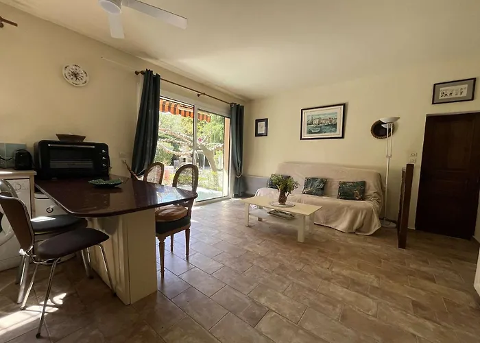 Apartmán Appartement 2 Pieces Avec Terrasse Et Jardin A St Clair - Fr-1-308-115